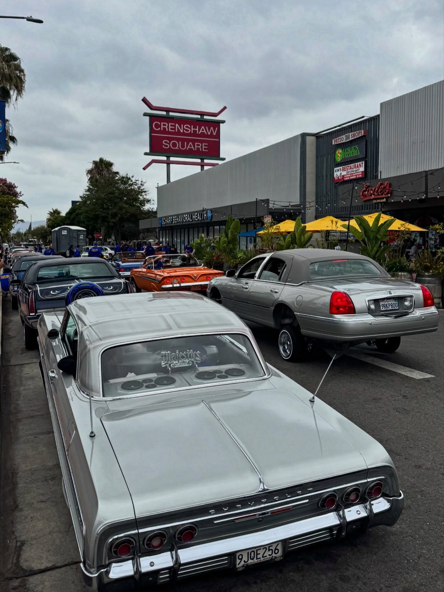 Earle's on Crenshaw